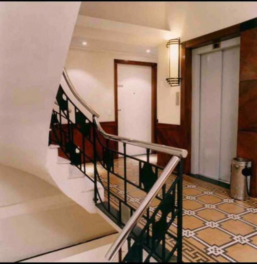 Copacabana Beachfront Suite: Cozy 45m² With Services *